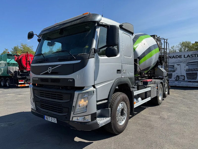 Volvo FM 370 6x2*4, 8m3 Mixer with Hyrdaul.-slide, 2016 - Transmikser: fotoğraf 3 Volvo FM 370 6x2*4, 8m3 Mixer with Hyrdaul.-slide, 2016 - Transmikser: fotoğraf 3