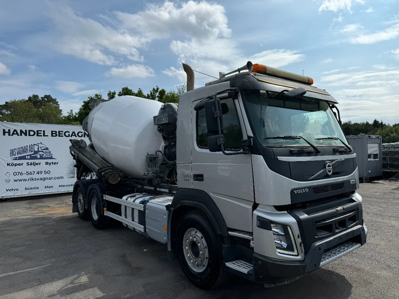 Volvo FMX 370 6x2*4, Mixer + Hydraulic-slide, 2015 - Transmikser: fotoğraf 1 Volvo FMX 370 6x2*4, Mixer + Hydraulic-slide, 2015 - Transmikser: fotoğraf 1