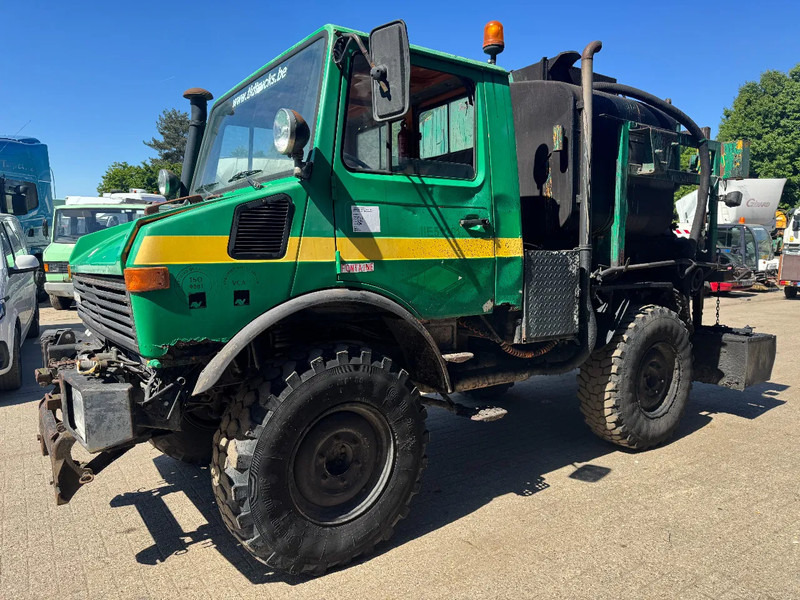 Unimog 424 **BITUMTANK-GOUDRONEUSE** - Kamyon: fotoğraf 1 Unimog 424 **BITUMTANK-GOUDRONEUSE** - Kamyon: fotoğraf 1