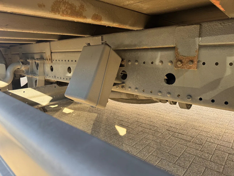 Mercedes-Benz Atego 1218 **BELGIAN TRUCK-REMOVAL LIFT TO 1ST FLOOR-TUV 02/2026** - Kapalı kasa kamyon: fotoğraf 4 Mercedes-Benz Atego 1218 **BELGIAN TRUCK-REMOVAL LIFT TO 1ST FLOOR-TUV 02/2026** - Kapalı kasa kamyon: fotoğraf 4