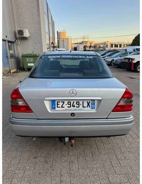 Mercedes-Benz C-Klasse **C180-PETROL-AC** - Sedan araba: fotoğraf 5 Mercedes-Benz C-Klasse **C180-PETROL-AC** - Sedan araba: fotoğraf 5