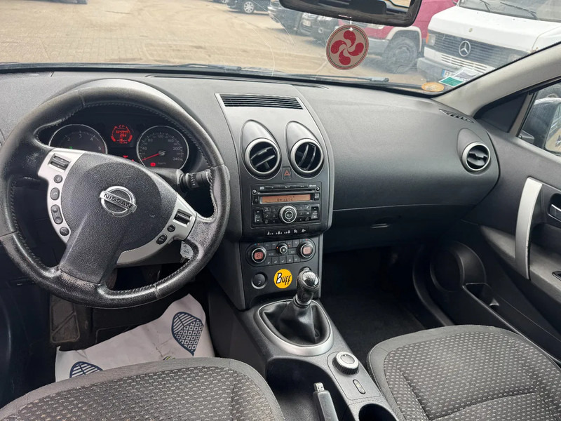 SUV Nissan QASHQAI **DIESEL-AIRCO**: fotoğraf 9