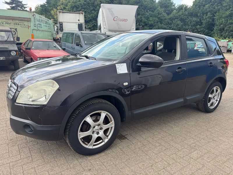 Nissan QASHQAI **DIESEL-AIRCO** - SUV: fotoğraf 1 Nissan QASHQAI **DIESEL-AIRCO** - SUV: fotoğraf 1