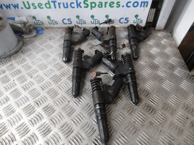 CUMMINS M11 INJECTORS P/NO 3411754 CC SET OF 6 - Yakıt sistemi - Kamyon: fotoğraf 1 CUMMINS M11 INJECTORS P/NO 3411754 CC SET OF 6 - Yakıt sistemi - Kamyon: fotoğraf 1