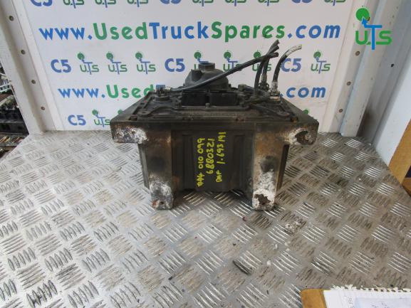 DAF CF / XF EURO 5 ADBLUE PUMP BOSCH PART NO 0444010099 - Yakıt sistemi - Kamyon: fotoğraf 1 DAF CF / XF EURO 5 ADBLUE PUMP BOSCH PART NO 0444010099 - Yakıt sistemi - Kamyon: fotoğraf 1