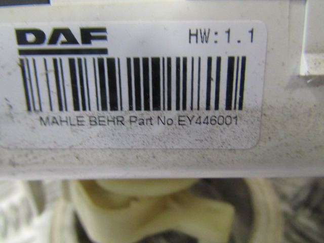 DAF LF 220 EURO 6 CAB HEATER CONTROL UNIT P/NO EY446001 - Kabin ve iç mekan - Kamyon: fotoğraf 2 DAF LF 220 EURO 6 CAB HEATER CONTROL UNIT P/NO EY446001 - Kabin ve iç mekan - Kamyon: fotoğraf 2