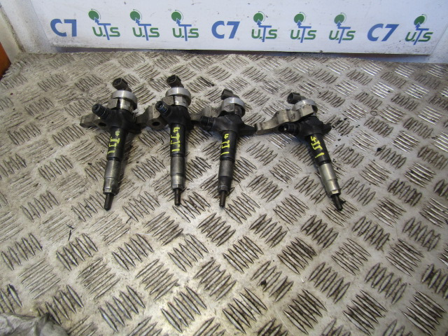 ISUZU NKR/GRAFTER 4JJ1 ENGINE INJECTORS ‘DENSO’ P/NO 8-98011604-1 01J037475 (Set of 4) - Yakıt sistemi - Kamyon: fotoğraf 1 ISUZU NKR/GRAFTER 4JJ1 ENGINE INJECTORS ‘DENSO’ P/NO 8-98011604-1 01J037475 (Set of 4) - Yakıt sistemi - Kamyon: fotoğraf 1