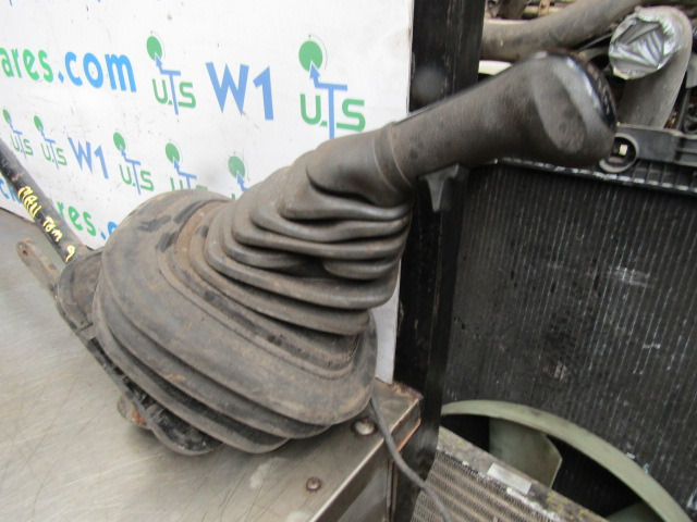 MAN TGM 8 SPEED MANUAL GEARCHANGE COMPLETE - Vites kutusu - Kamyon: fotoğraf 2 MAN TGM 8 SPEED MANUAL GEARCHANGE COMPLETE - Vites kutusu - Kamyon: fotoğraf 2