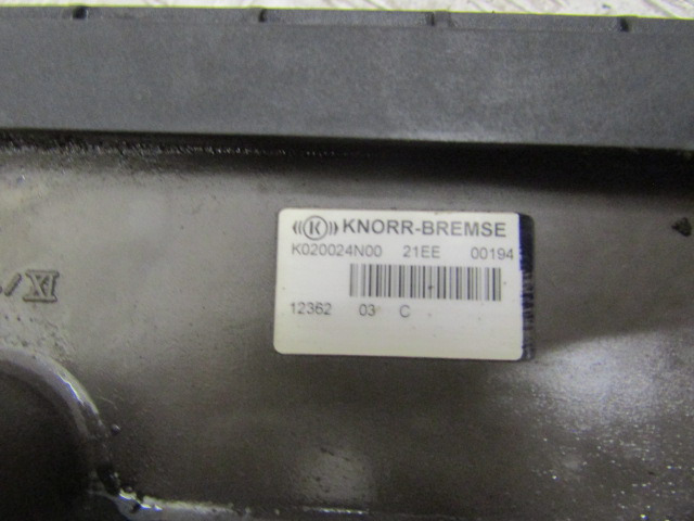 MAN TGS/TGX EBS MODULATOR P/NO 81.52106.6042 / K020024N00 - Fren parçaları - Kamyon: fotoğraf 2 MAN TGS/TGX EBS MODULATOR P/NO 81.52106.6042 / K020024N00 - Fren parçaları - Kamyon: fotoğraf 2