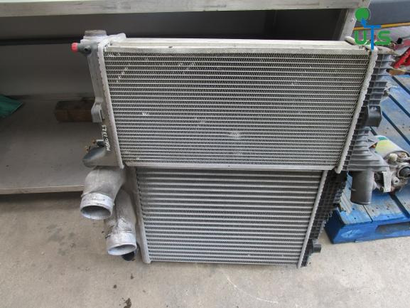 MERCEDES ATEGO 1323 RADIATOR / INTERCOOLER COMPLETE - Radyatör - Kamyon: fotoğraf 2 MERCEDES ATEGO 1323 RADIATOR / INTERCOOLER COMPLETE - Radyatör - Kamyon: fotoğraf 2