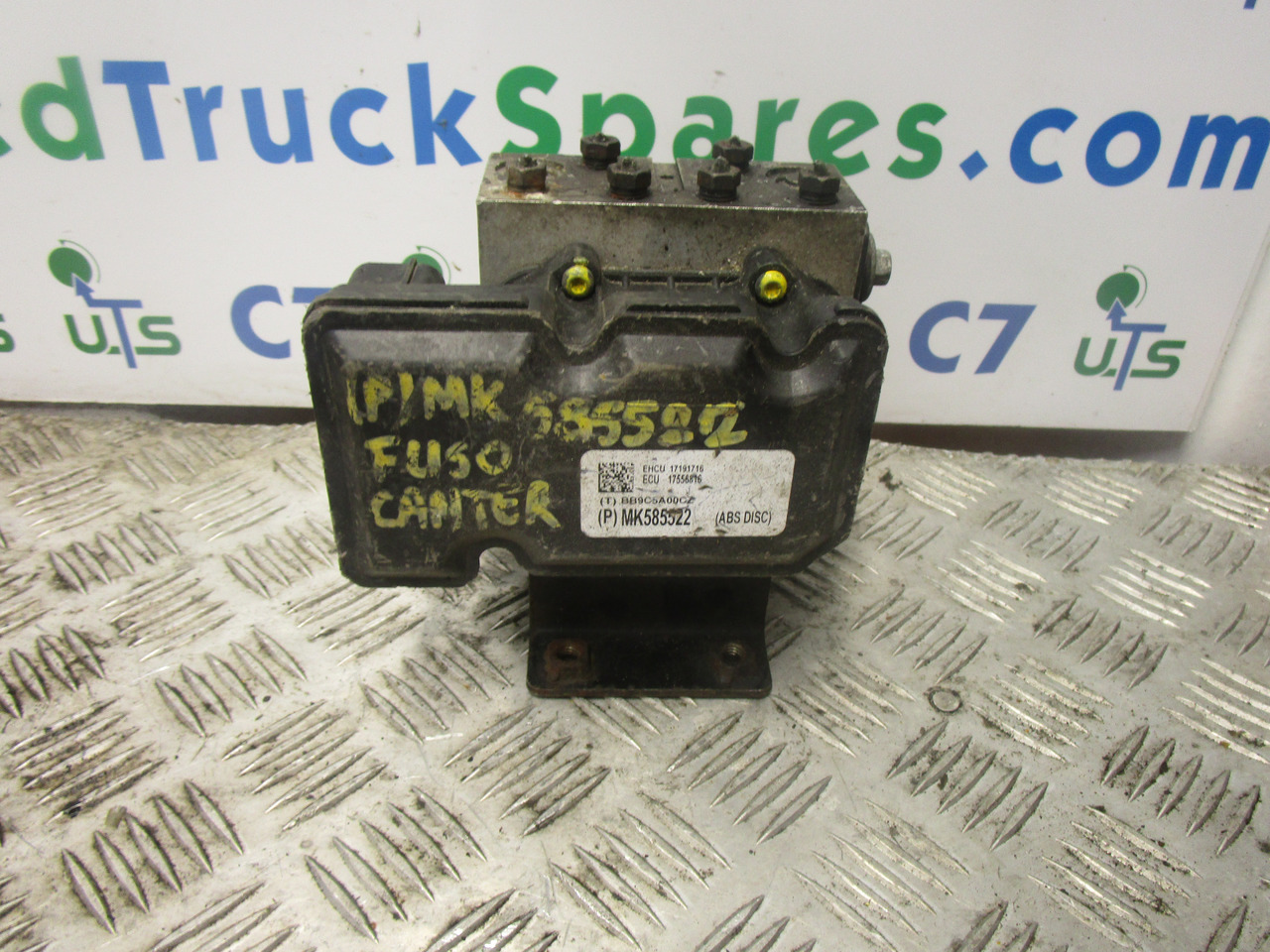 MITSUBISHI FUSO / CANTER ABS PUMP P/NO MK585522 - Fren parçaları - Kamyon: fotoğraf 1 MITSUBISHI FUSO / CANTER ABS PUMP P/NO MK585522 - Fren parçaları - Kamyon: fotoğraf 1