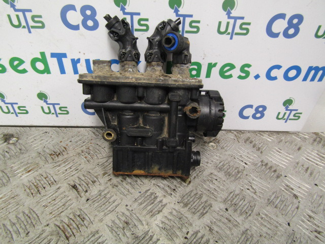 RENAULT MIDLUM DXI ELC HIGHT CONTROL VALVE ‘KNORR-BREMSE’ P/NO K019820 - Elektrik sistemi - Kamyon: fotoğraf 1 RENAULT MIDLUM DXI ELC HIGHT CONTROL VALVE ‘KNORR-BREMSE’ P/NO K019820 - Elektrik sistemi - Kamyon: fotoğraf 1