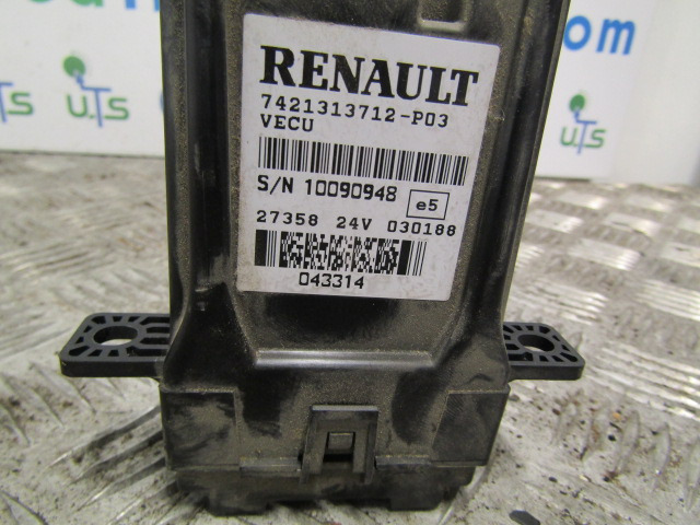 RENAULT MIDLUM DXI VECU MODULE P/NO 7421313712-PO3 - Elektrik sistemi - Kamyon: fotoğraf 2 RENAULT MIDLUM DXI VECU MODULE P/NO 7421313712-PO3 - Elektrik sistemi - Kamyon: fotoğraf 2