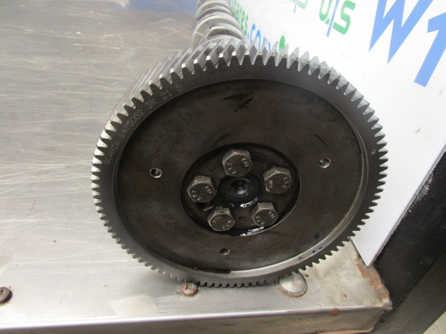SCANIA 124 420 DC1203 CAMSHAFT - Motor ve yedek parça - Kamyon: fotoğraf 2 SCANIA 124 420 DC1203 CAMSHAFT - Motor ve yedek parça - Kamyon: fotoğraf 2