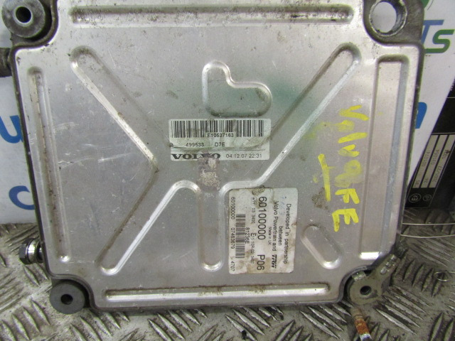 VOLVO FE240 D7E ENGINE ECU P/NO 6010000 P06 / VOLVO 0499533 D7E - Yönetim bloku - Kamyon: fotoğraf 1 VOLVO FE240 D7E ENGINE ECU P/NO 6010000 P06 / VOLVO 0499533 D7E - Yönetim bloku - Kamyon: fotoğraf 1