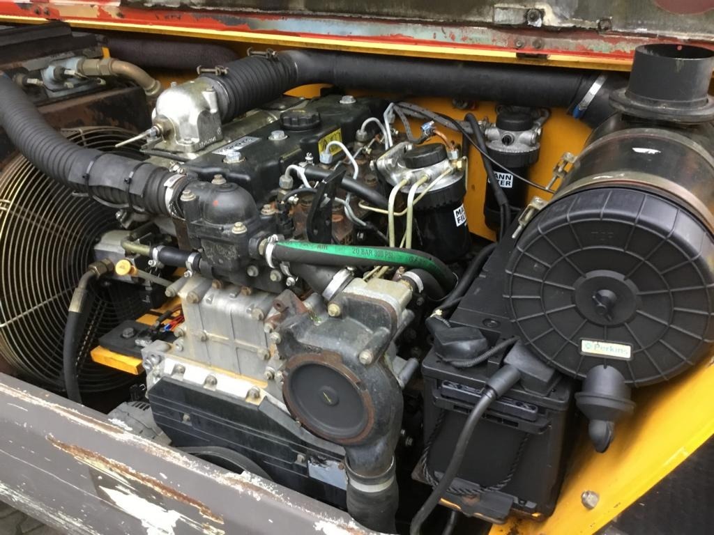 Ahlmann AT 628 VARIOSHIFT - Teleskopik yükleyici: fotoğraf 3 Ahlmann AT 628 VARIOSHIFT - Teleskopik yükleyici: fotoğraf 3