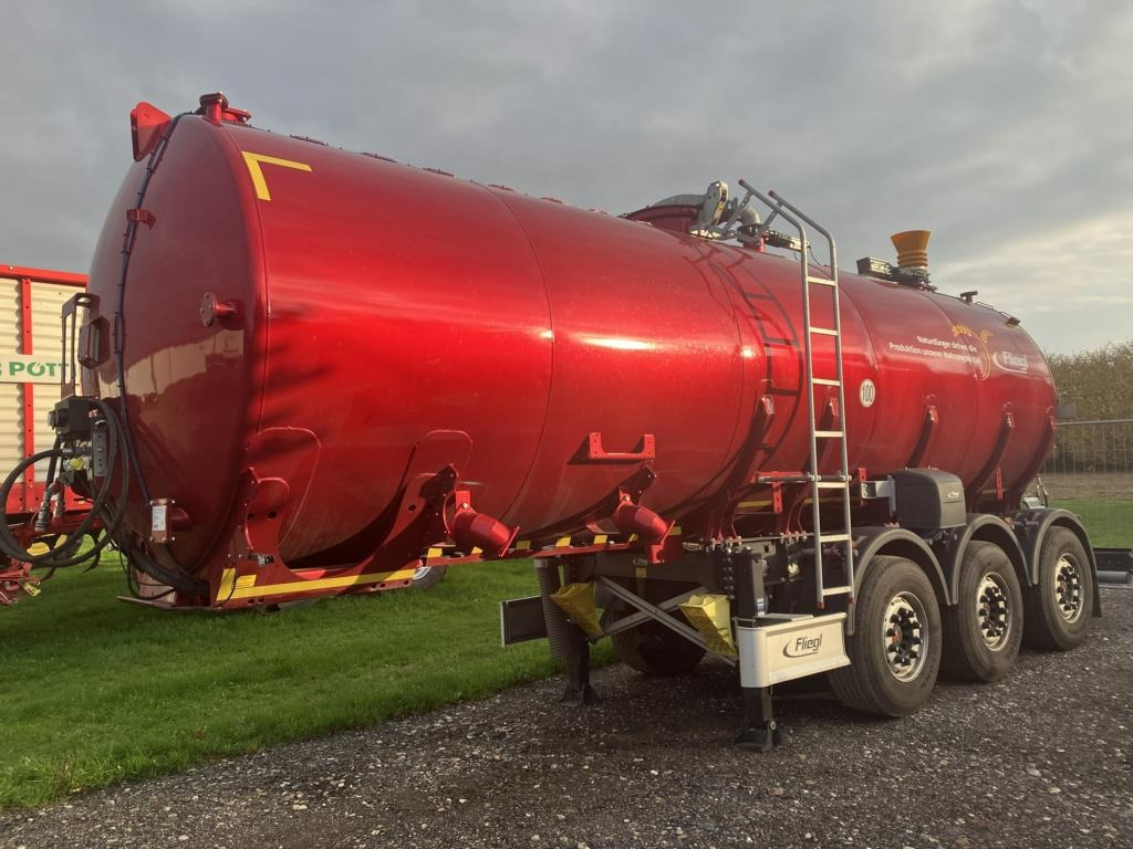 Fliegl STF 27500 TRUCK-LINE - Gübreleme makinesi: fotoğraf 1 Fliegl STF 27500 TRUCK-LINE - Gübreleme makinesi: fotoğraf 1