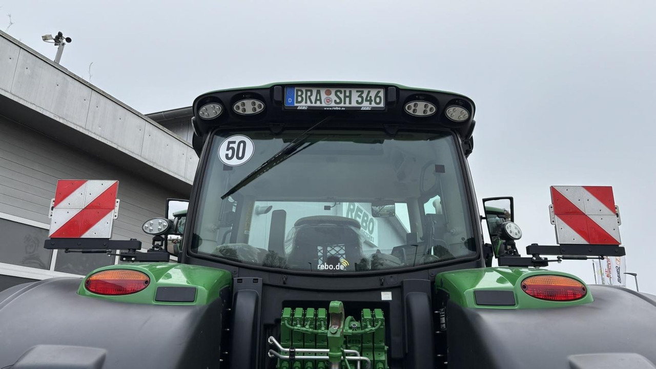 Yeni Traktör John Deere 6R215: fotoğraf 12 Yeni Traktör John Deere 6R215: fotoğraf 12