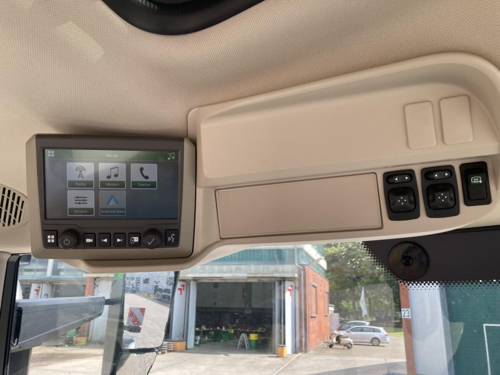 John Deere 6R250 - Traktör: fotoğraf 3 John Deere 6R250 - Traktör: fotoğraf 3