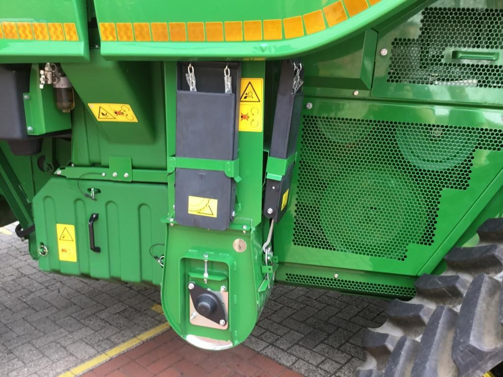 John Deere MÄHDRESCHER T670 LL - Biçerdöver: fotoğraf 4 John Deere MÄHDRESCHER T670 LL - Biçerdöver: fotoğraf 4