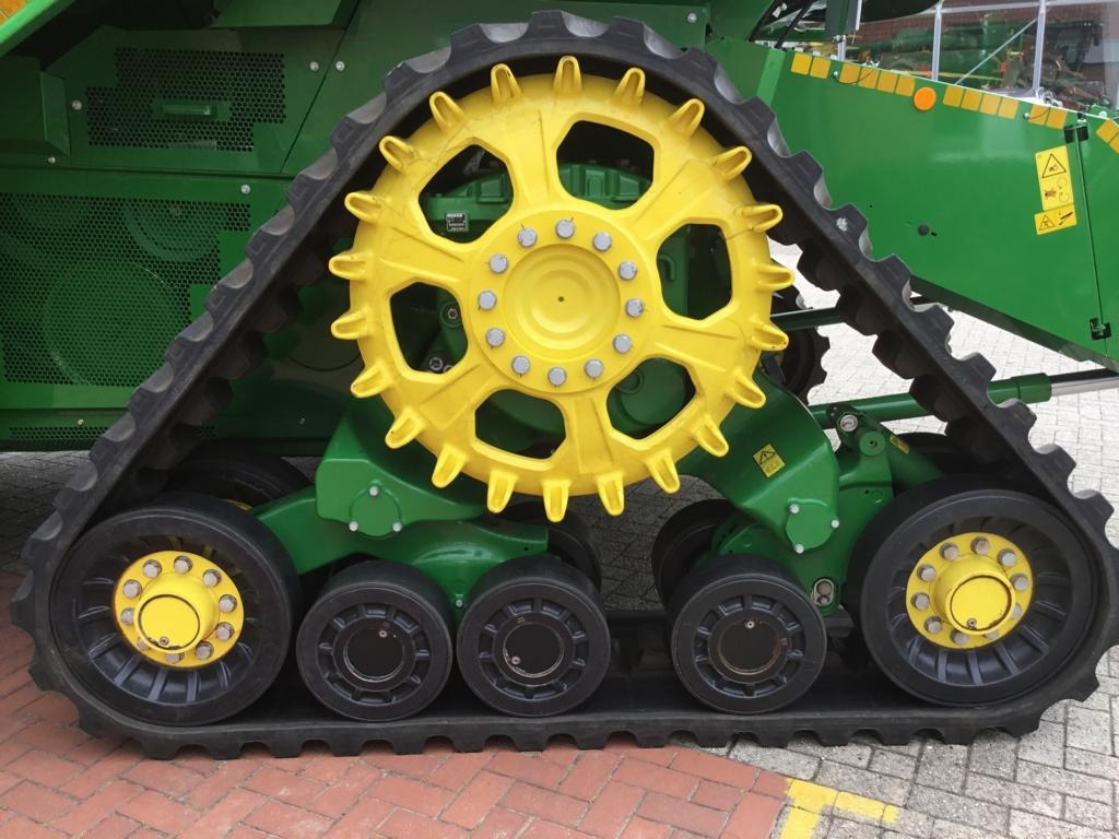 John Deere MÄHDRESCHER T670 LL - Biçerdöver: fotoğraf 5 John Deere MÄHDRESCHER T670 LL - Biçerdöver: fotoğraf 5