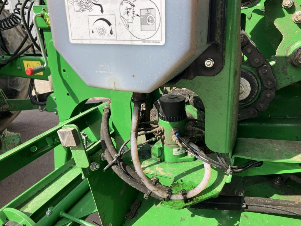 Yeni Silaj paketleme makinesi John Deere V461M - PAKET FÜR RUNDBALLENPR: fotoğraf 11