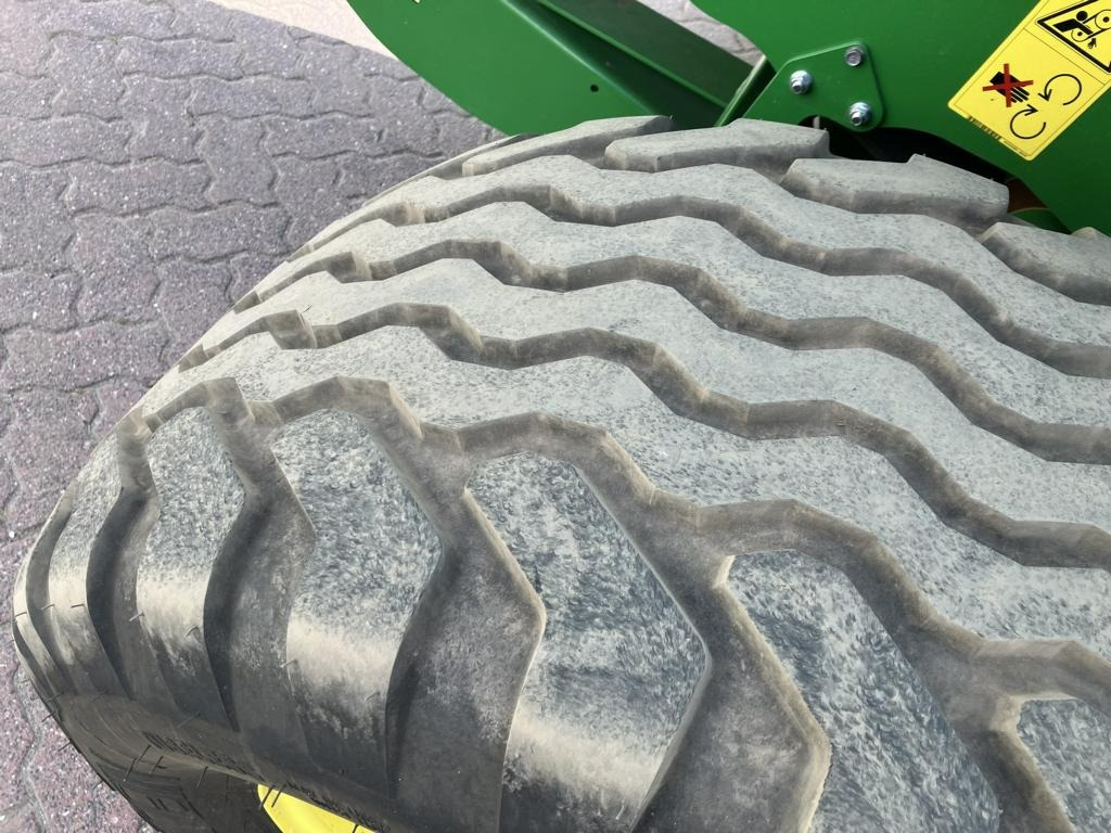 Yeni Silaj paketleme makinesi John Deere V461M - PAKET FÜR RUNDBALLENPR: fotoğraf 22