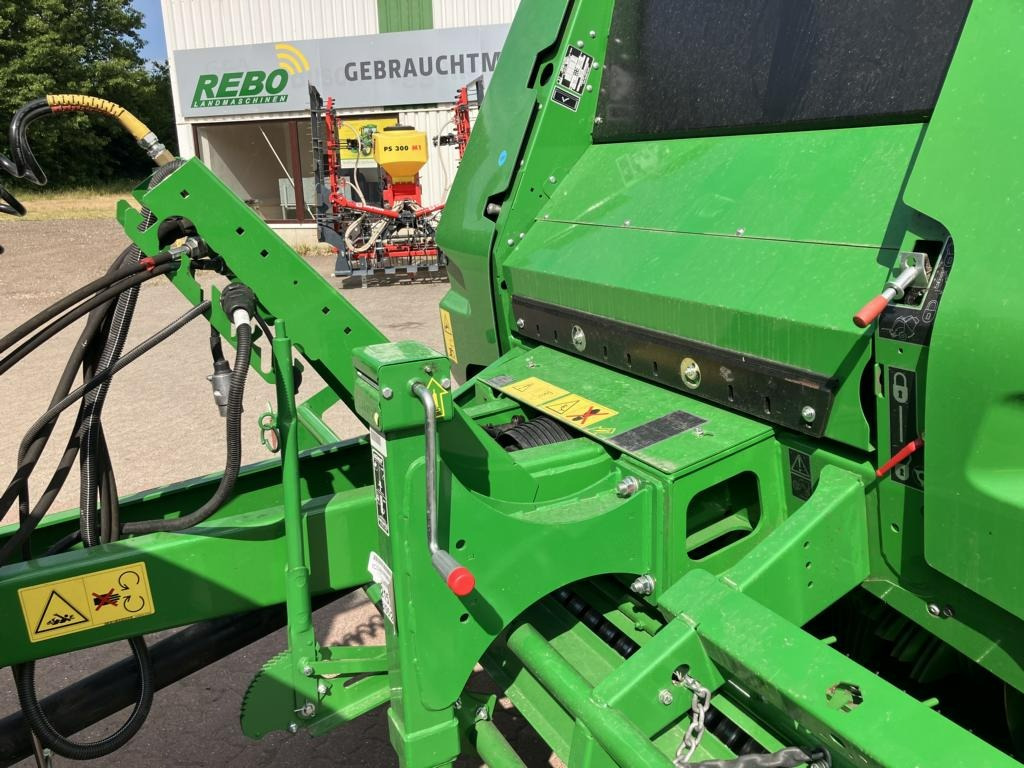 Yeni Silaj paketleme makinesi John Deere V461M - PAKET FÜR RUNDBALLENPR: fotoğraf 15