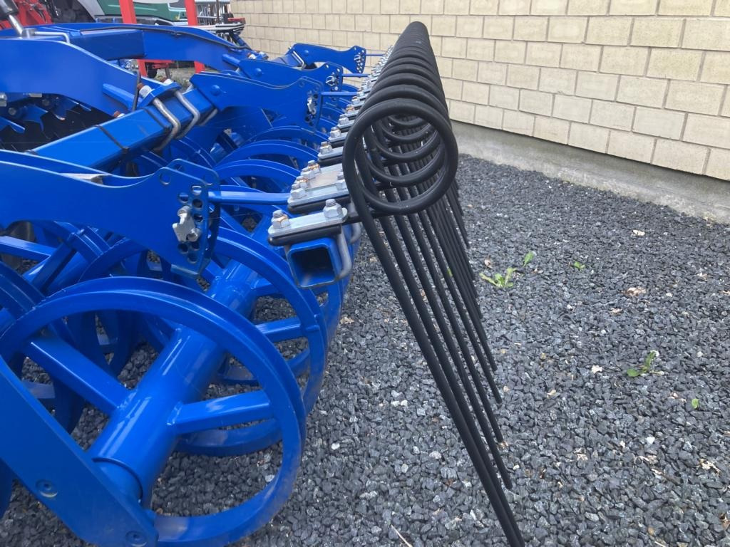 Köckerling REBELL CLASSIC 300 2.0 - Disk tırmığı: fotoğraf 4 Köckerling REBELL CLASSIC 300 2.0 - Disk tırmığı: fotoğraf 4