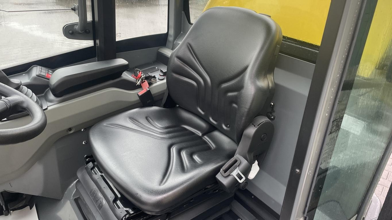 Kramer 5040 - Tekerlekli yükleyici: fotoğraf 5 Kramer 5040 - Tekerlekli yükleyici: fotoğraf 5