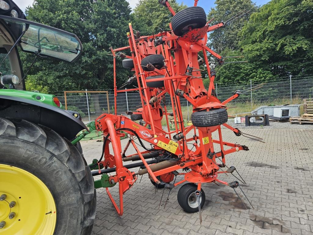 Kuhn GF 8702 - Ot toplama tırmığı: fotoğraf 4 Kuhn GF 8702 - Ot toplama tırmığı: fotoğraf 4