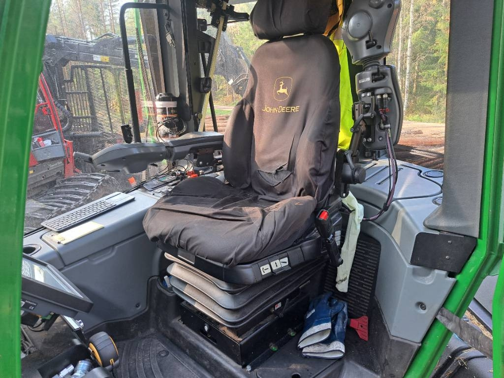 Harvester John Deere 1170G: fotoğraf 8