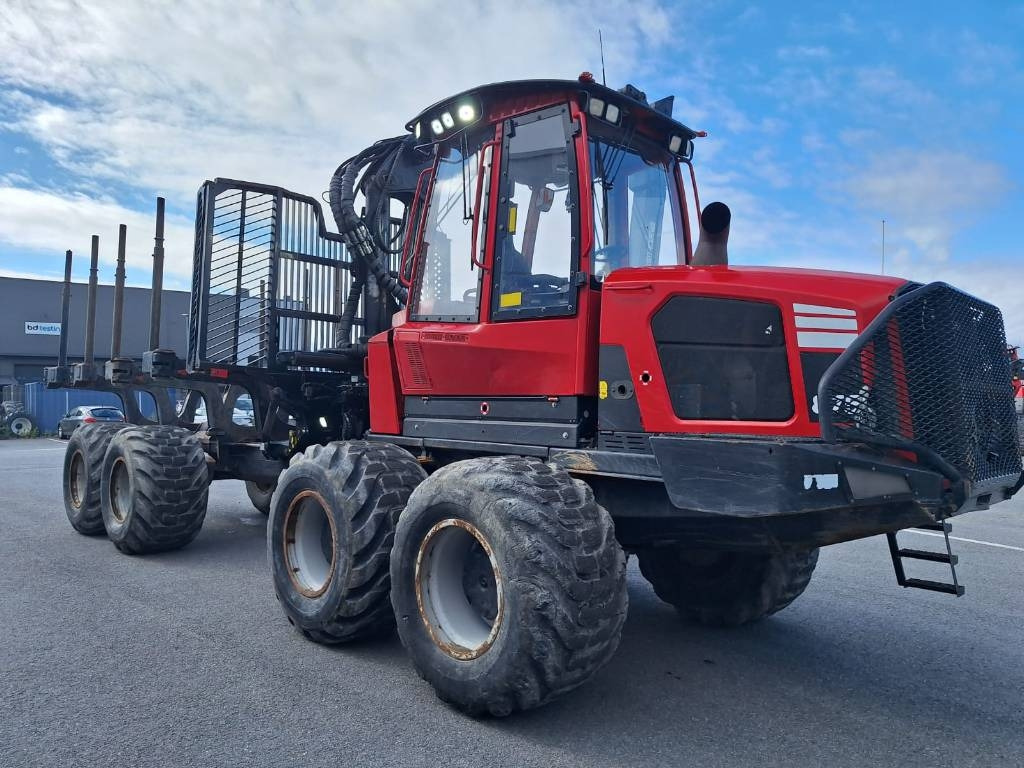 Komatsu 875 - Forwarder: fotoğraf 1 Komatsu 875 - Forwarder: fotoğraf 1