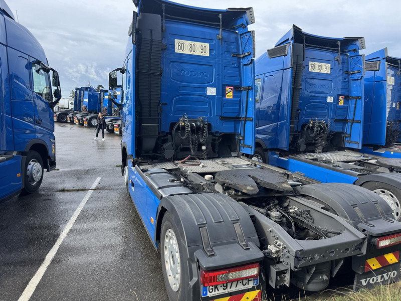 Volvo FH - Çekici: fotoğraf 3 Volvo FH - Çekici: fotoğraf 3