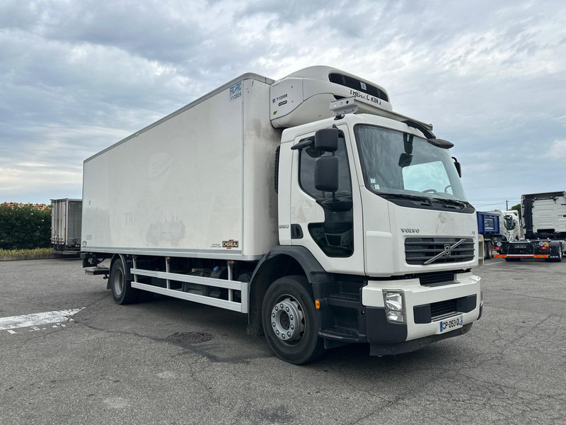 Volvo FE - Refrijeratör kamyon: fotoğraf 3 Volvo FE - Refrijeratör kamyon: fotoğraf 3