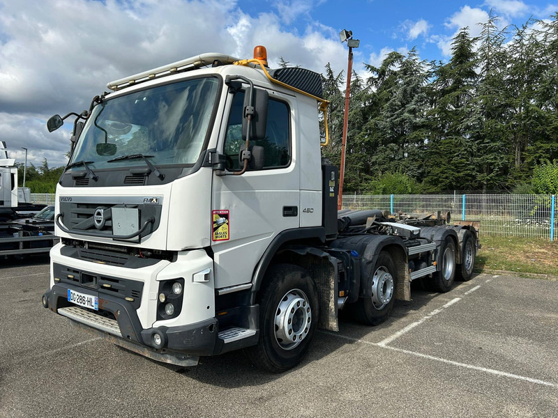 Volvo FMX - Kancalı yükleyici kamyon: fotoğraf 1 Volvo FMX - Kancalı yükleyici kamyon: fotoğraf 1