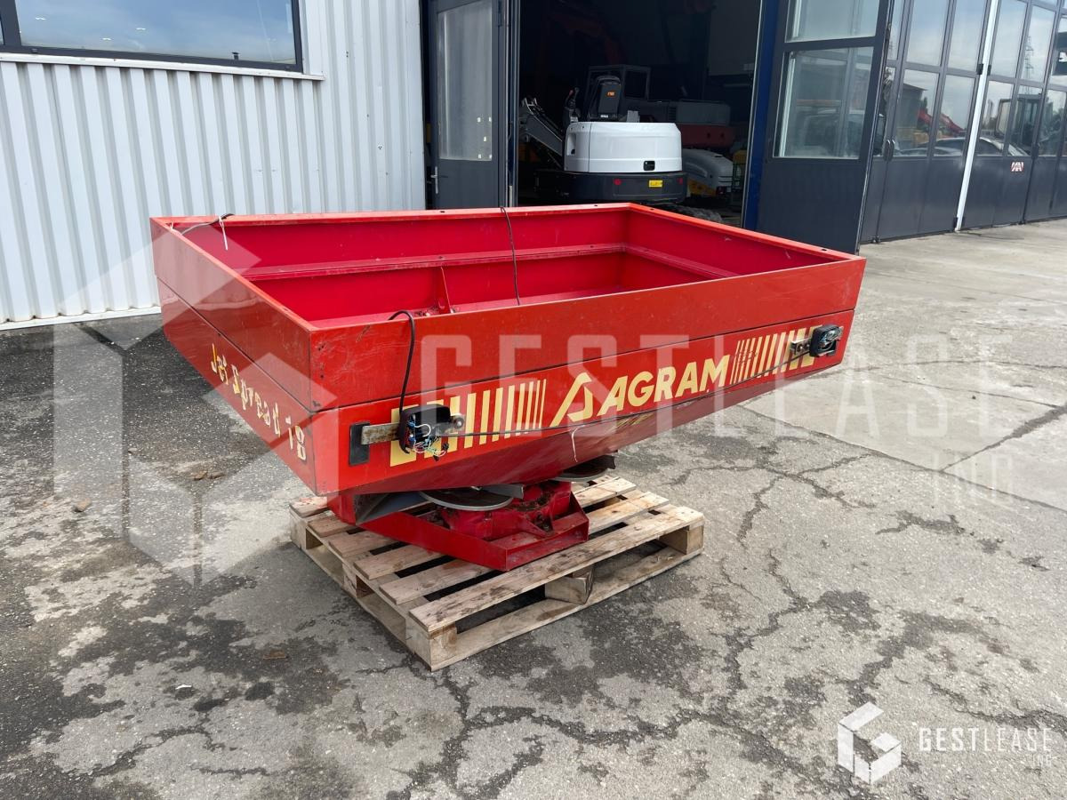 Agram JET SPREAD 181 - Gübre serpme makinesi: fotoğraf 1 Agram JET SPREAD 181 - Gübre serpme makinesi: fotoğraf 1