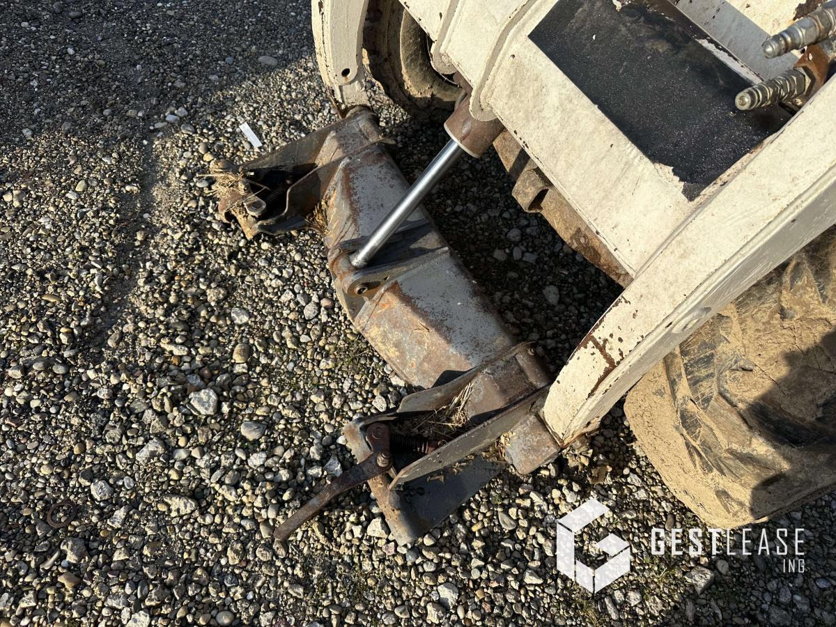 Bobcat 853 - Mini yükleyici: fotoğraf 4 Bobcat 853 - Mini yükleyici: fotoğraf 4