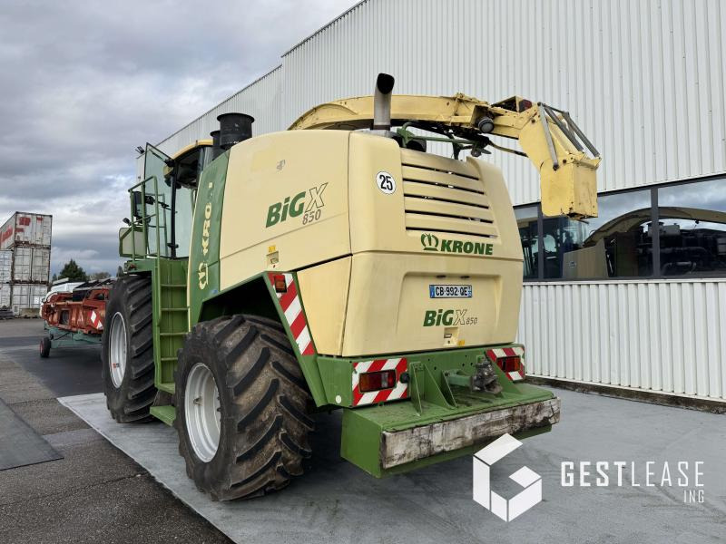 KRONE BIG X850 - Silaj makinesi: fotoğraf 2 KRONE BIG X850 - Silaj makinesi: fotoğraf 2