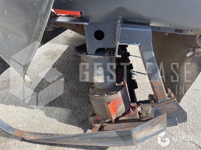 Kubota DM4032 - Çayır biçme makinesi: fotoğraf 5 Kubota DM4032 - Çayır biçme makinesi: fotoğraf 5