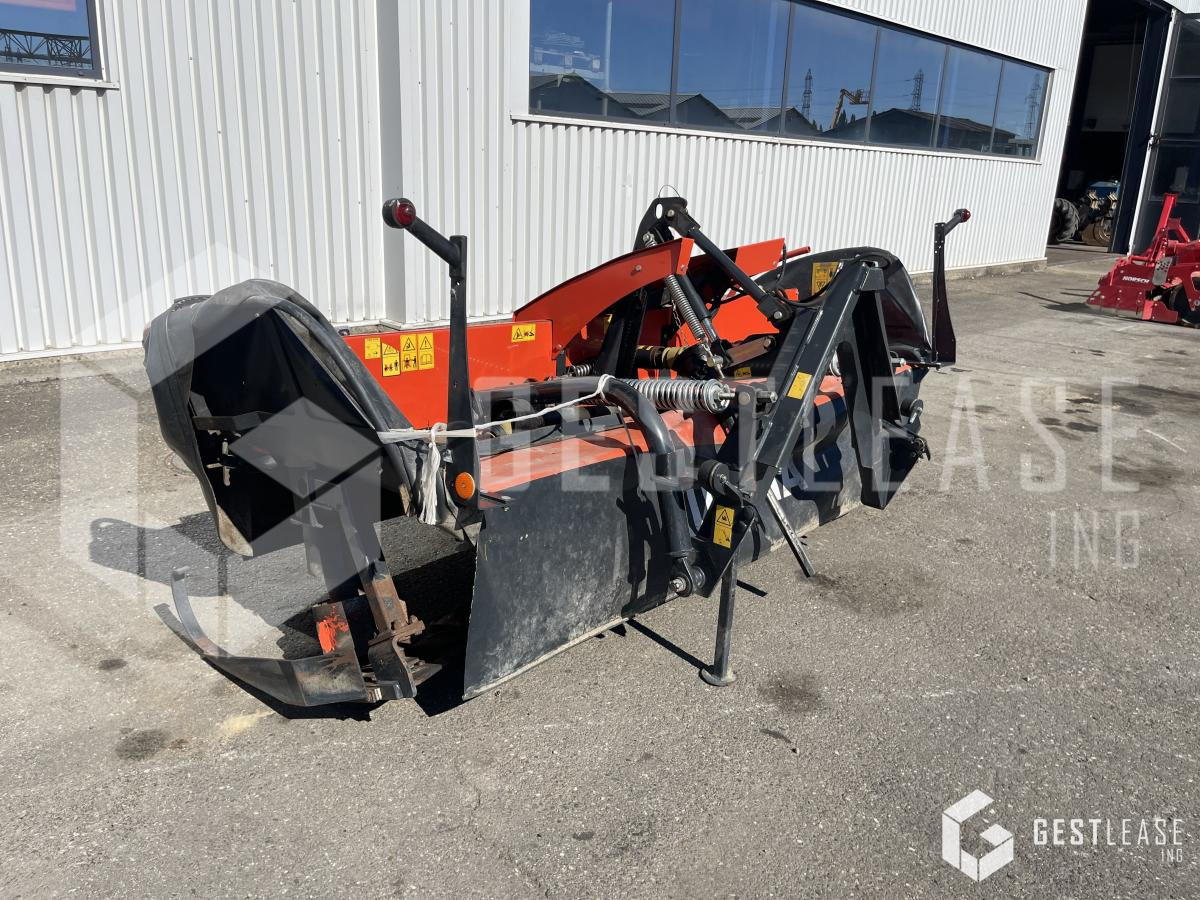 Kubota DM4032 - Çayır biçme makinesi: fotoğraf 2 Kubota DM4032 - Çayır biçme makinesi: fotoğraf 2
