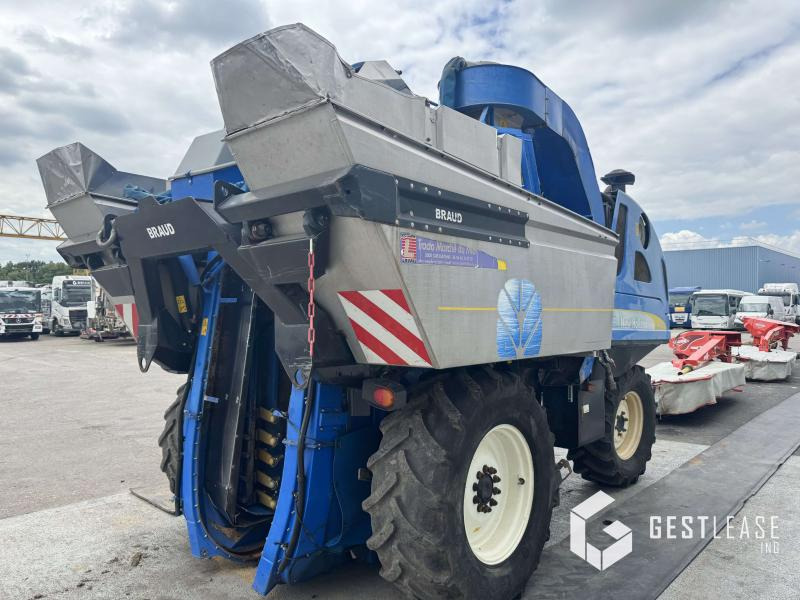 New Holland VL6050 - Üzüm hasat makinası: fotoğraf 3 New Holland VL6050 - Üzüm hasat makinası: fotoğraf 3