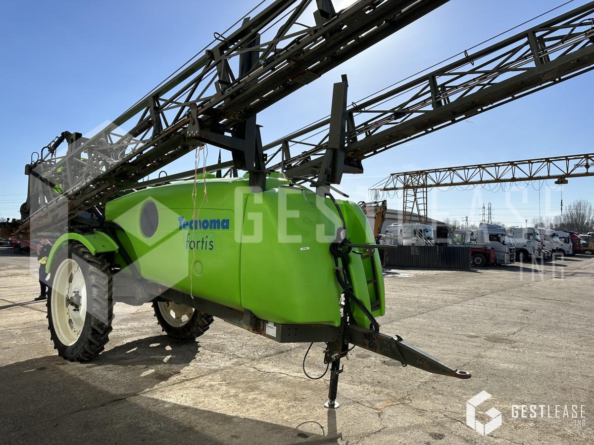 TECNOMA FORTIS 4200 - Çekilir pülverizatör: fotoğraf 4 TECNOMA FORTIS 4200 - Çekilir pülverizatör: fotoğraf 4