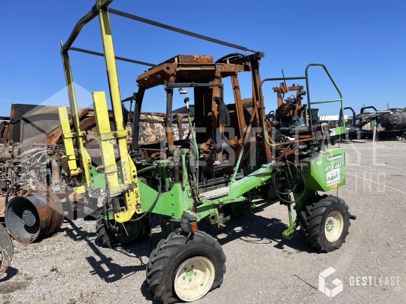 Tecnoma VITIS 480 T - Yüksek çatılı traktör: fotoğraf 1 Tecnoma VITIS 480 T - Yüksek çatılı traktör: fotoğraf 1