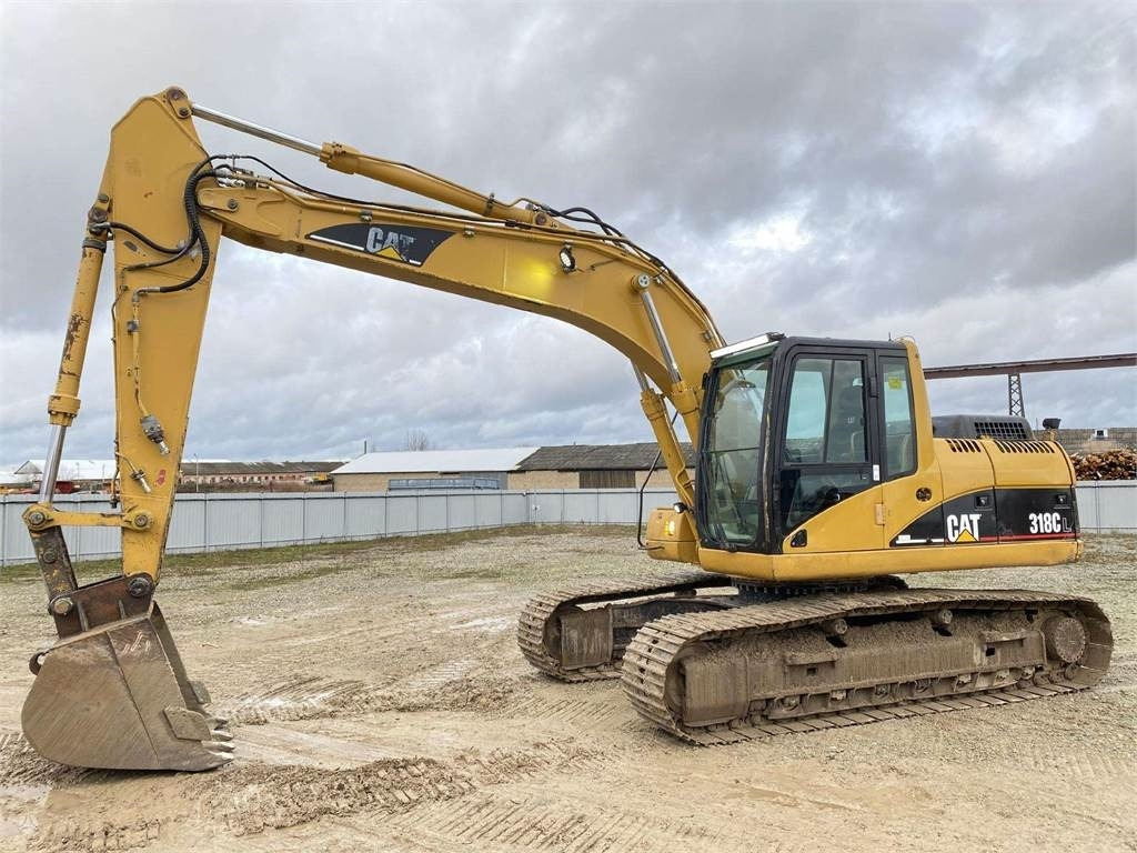 CAT 318 CL - Paletli ekskavatör: fotoğraf 1 CAT 318 CL - Paletli ekskavatör: fotoğraf 1