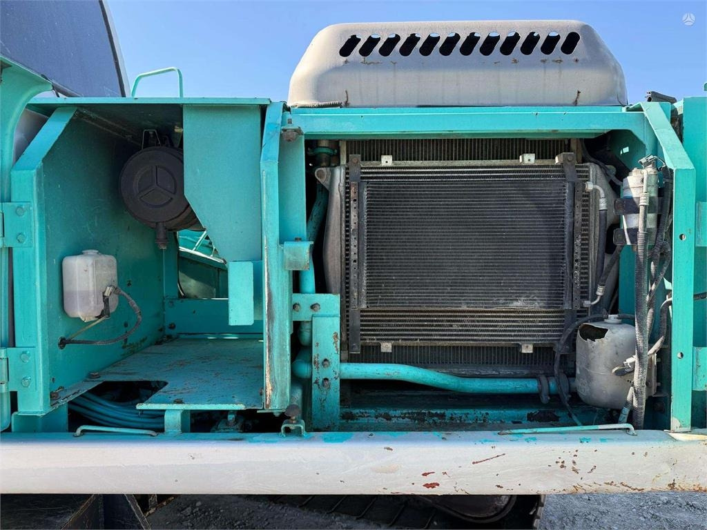 Kobelco SK 250 NLC-6 FOR SPARE PARTS - Paletli ekskavatör: fotoğraf 5 Kobelco SK 250 NLC-6 FOR SPARE PARTS - Paletli ekskavatör: fotoğraf 5