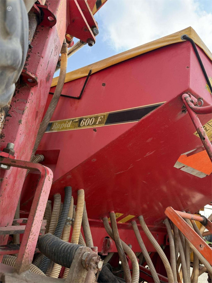 Ekim makinesi Vaderstad Rapid 600 F: fotoğraf 18