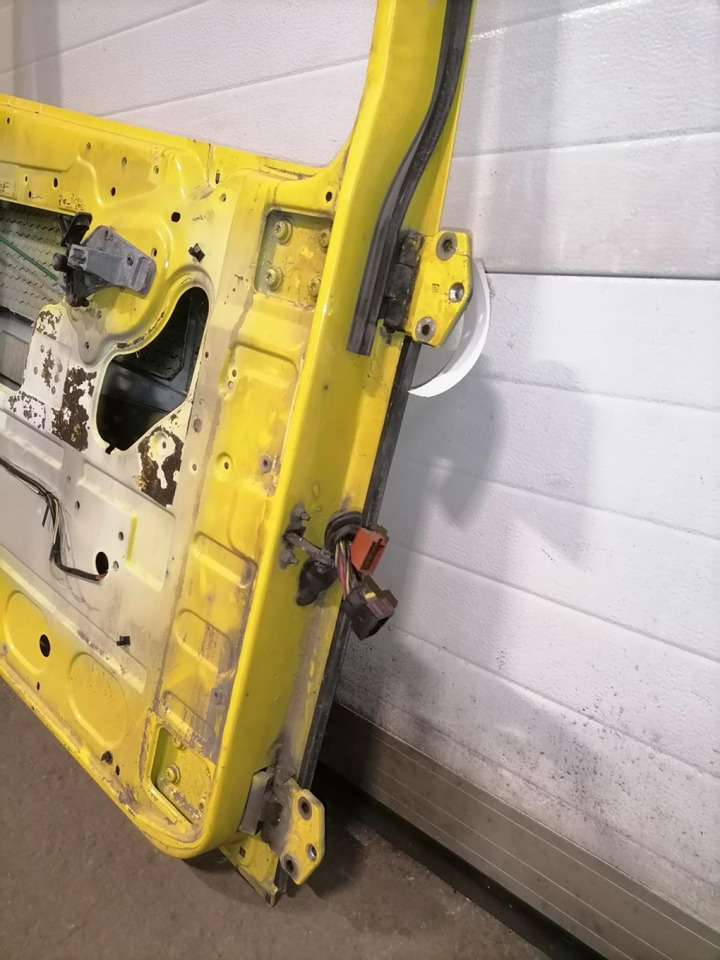 DAF Door 1676218 - Kapı ve yedek parça - Kamyon: fotoğraf 3 DAF Door 1676218 - Kapı ve yedek parça - Kamyon: fotoğraf 3