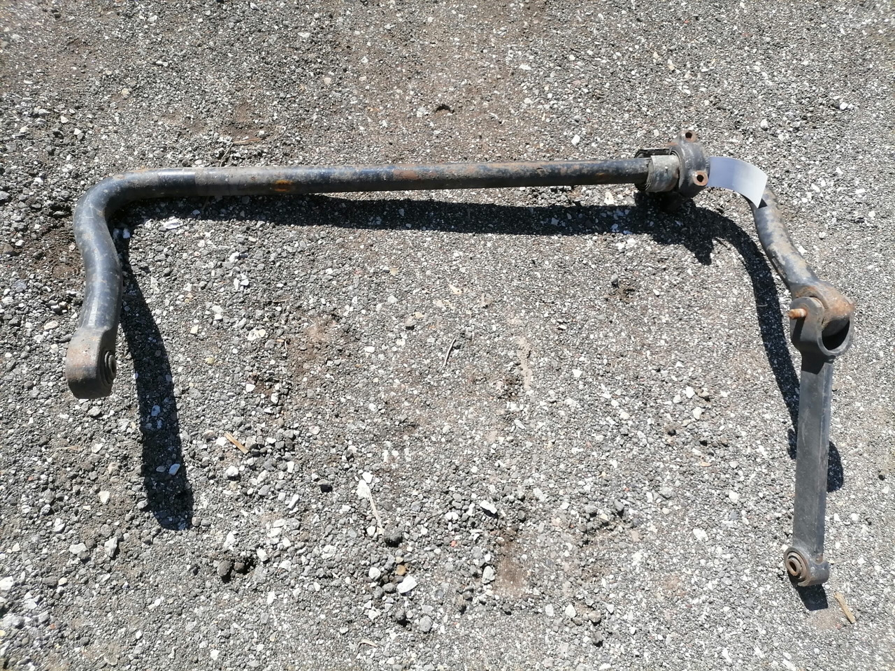 MAN Anti-roll bar 81437156074 - Viraj denge çubuğu - Kamyon: fotoğraf 2 MAN Anti-roll bar 81437156074 - Viraj denge çubuğu - Kamyon: fotoğraf 2
