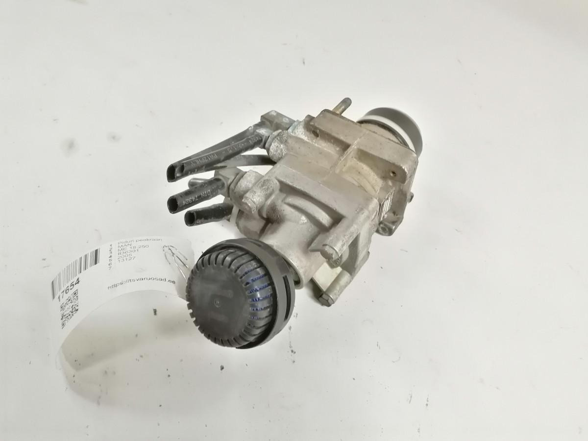 MAN Brake pressure control II36301 - Fren valfi - Kamyon: fotoğraf 4 MAN Brake pressure control II36301 - Fren valfi - Kamyon: fotoğraf 4